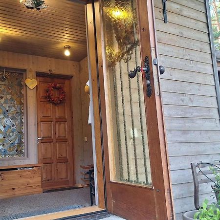 Vabaduse Guesthouse Narva-Joesuu Exterior photo